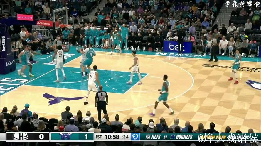 克尼普尔半场9投5中，三分5中3得到17分4篮板5助攻